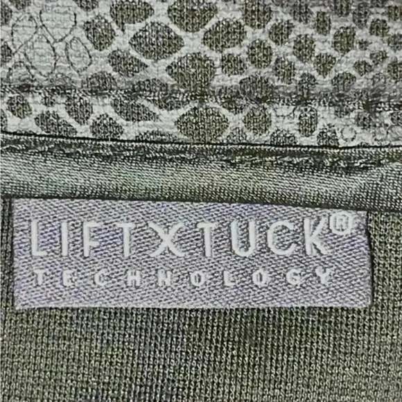 NWT NYDJ Snake Print Slim Trousers in Raceway Women's Size 8P - Picture 5 of 10